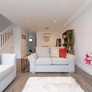 Park View Apartment London