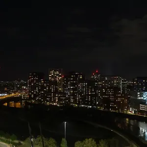 Canary Wharf & O2 Apartment London