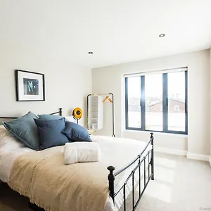 Luxury 3bdr Conversion W/private Rooftop Terrace Holiday home Brighton